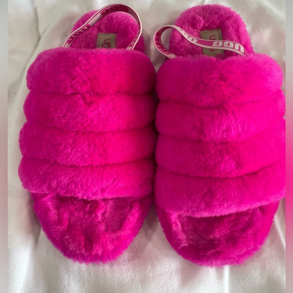Uggs hot pink sliders - Picture 3 of 8